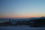 Sonnenaufgange/400373/wolkenlos-zeigte-sich-der-himmel-ueber Wolkenlos zeigte sich der Himmel über dem Chiemgau am Morgen des 19. Januar 2915.
Aufgenommen bei Hittenkirchen.