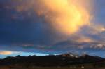 Sonnenuntergange/313373/am-abend-des-25-dezember-2013 Am Abend des 25. Dezember 2013 konnte ich diese Wolkenstimmung über der Kampenwand festhalten.