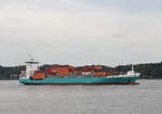 Containerschiffe/555037/die-hanna-ist-am-2-september Die 'HANNA' ist am 2. September 2016 bei Finkenwerder in Richtung Hamburger Hafen unterwegs.