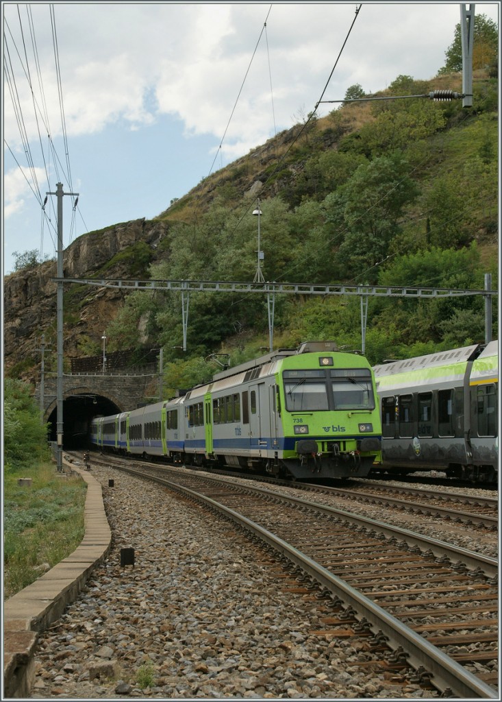 100 Jahre BLS: RBDe Pendelz�ge waren auch im Einsatz. Einerseits im Pendelverkehr Brig - Goppenstein, andererseits als Erg�nzung zum  L�tschberger -Stundentakt in Zubrignerverkehr ab Spiez.
Ausserberg, den 7. Sept. 2013