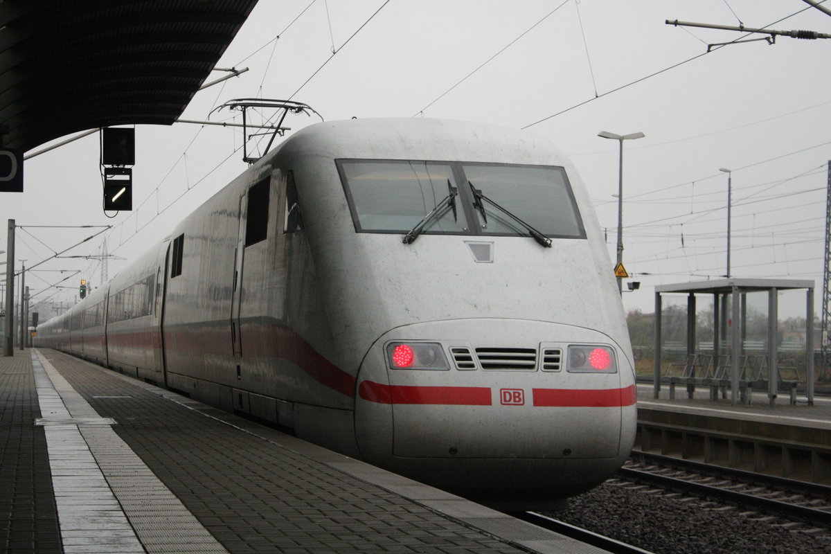 401 XXX verl�sst den Bahnhof Bitterfeld in Richtung Leipzig Hbf am 31.10.20