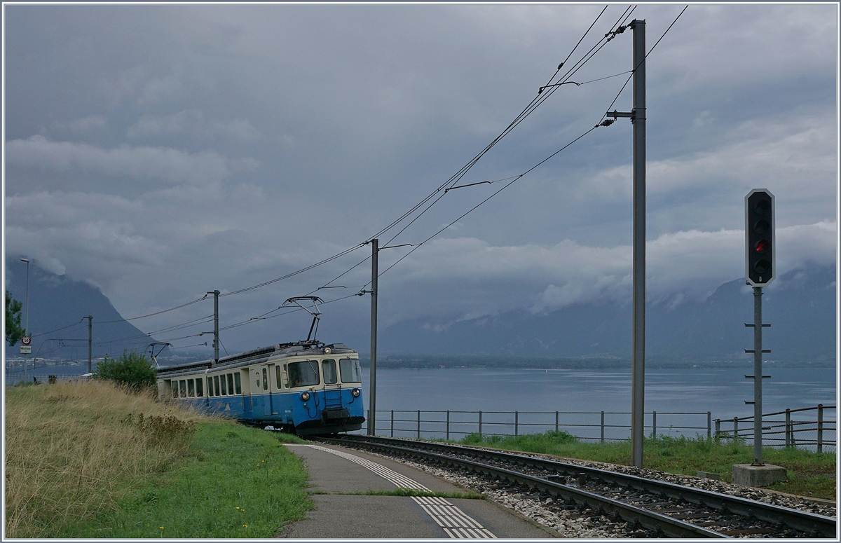Der MOB ABDe 8/8 4002 VAUD erreicht Châtelard VD. 

19. Aug. 2019