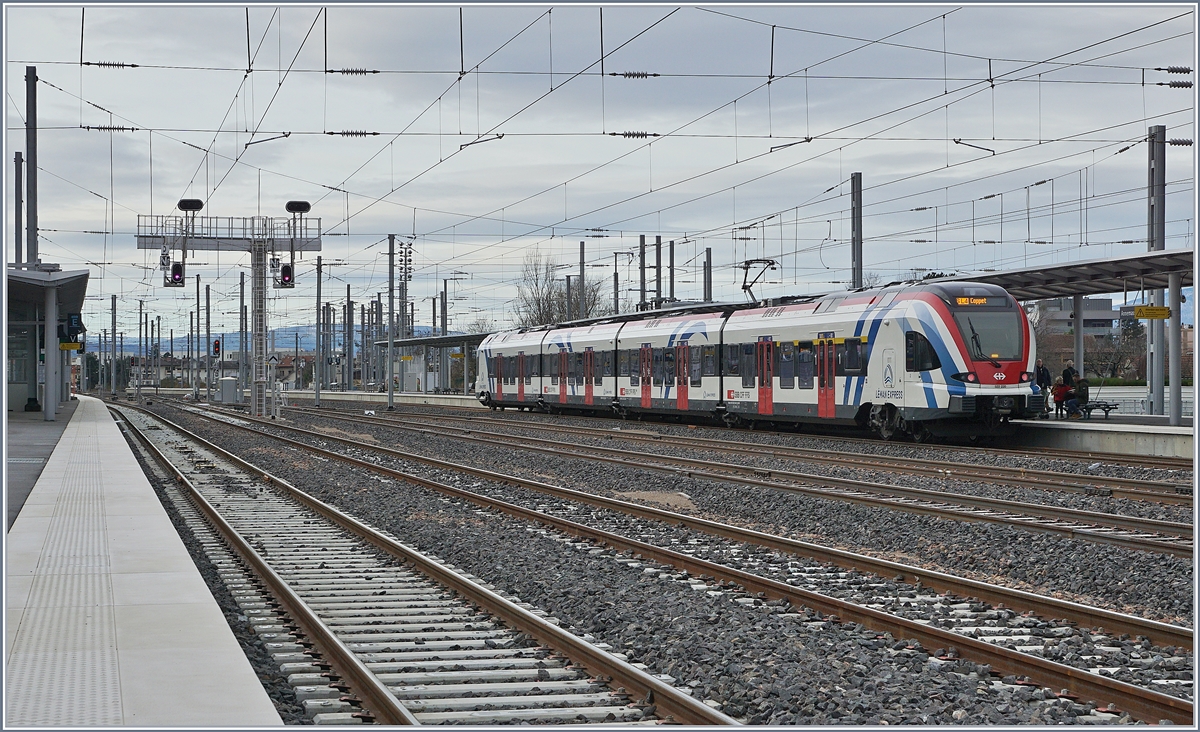 Der SBB CFF RABe 522 222 in Annemasse.

15. Dez. 2019