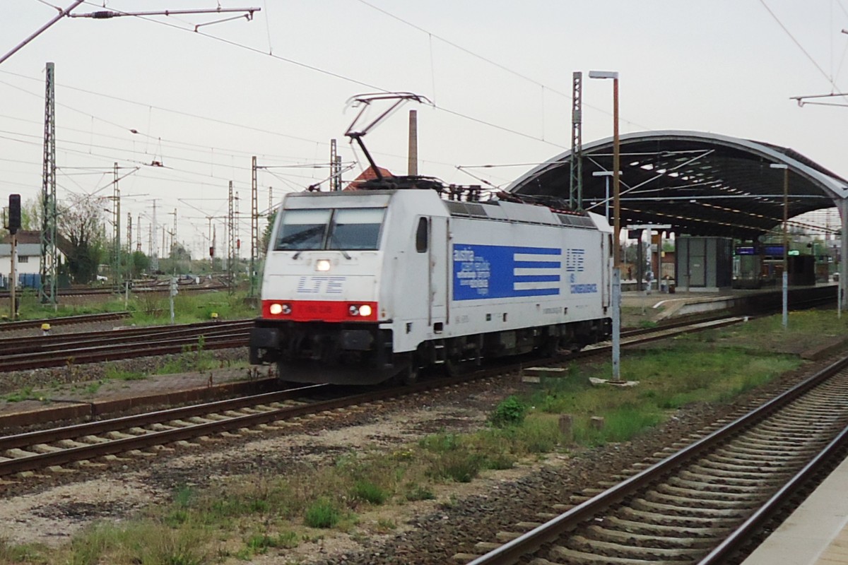 LTE 186 238 durchfahrt am 10 April 2014 solo Halle (Saale) Hbf.