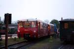 172 140 mit 172 141 abgestellt im Bahnhof Putbus am 22.4.24