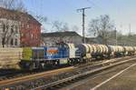 Alpha Trains 1505 zieht ein Kesselwagenzug durch K�ln S�d am 20 J�nner 2017.
