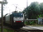 MRCE ES 64 F4 - 455 (189 455) mit einen G�terzug bei der Durchfahrt in G�sen (b Genthin) am 1.6.18