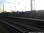 SRI 151 170 mit der 2 G�terzugh�lfte bei der Einfahrt in Bergen auf R�gen am 8.5.13