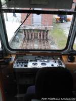 F�hrerstand und Blick auf Die  Strickmaschiene  vom 172 601-7 im Bahnhof Bergen auf R�gen am 2.6.13