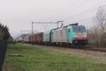 Den 16.M�rz 2021 war grau wann Lineas 2842 mit deren umgeleiteter Mischer Wijchen passierte.