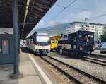 Die BFD HG 3/4 No 3 der Blonay Chamby Bahn  ist mit ihrem Riviera Belle Epoque Zug von (Chaulin*) - Blonay in Vevey angekommen   Daneben stet der ABeh 2508 nach Les Pleiades.