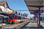 Der neue CJ ABe 4/12 672  Trotteuse  ist als R 36 auf dem Weg von Glovelier nach La Chaux de Fonds und konnte beim Halt in Saignelégier fotografiert werden. 

13. Jan. 2025