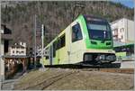 Der TPC ASD ABe 4/8 472 ist auf dem Weg von Les Diablerets nach Aigle und ist nun in Le Sépey angekommen, wo der Triebzug die Fahrtrichtung wechselt und auf den Gegenzug gewartet werden muss.

19. Jan. 2026