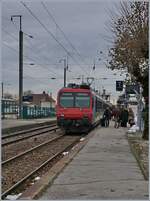 Der SBB NPZ RE Neuchâtel - Frasne nach seiner Ankunft in Frasne.